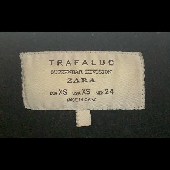 Zara Bomber jacket with a little leather with rip but still in good condition. - Picture 6 of 6